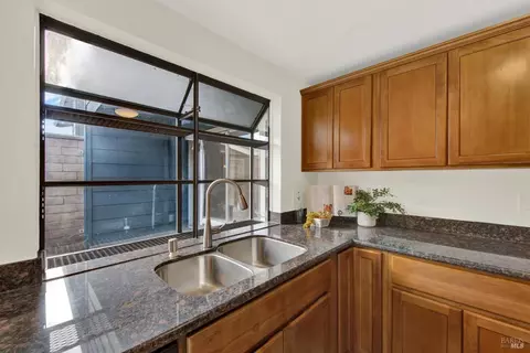 Kitchen - 2819 Sundown Cir, Fairfield, CA 94533 photo 8 of 8