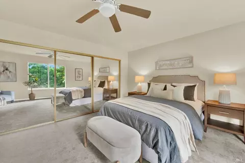 Bedroom - 2819 Sundown Cir, Fairfield, CA 94533 photo 4 of 12