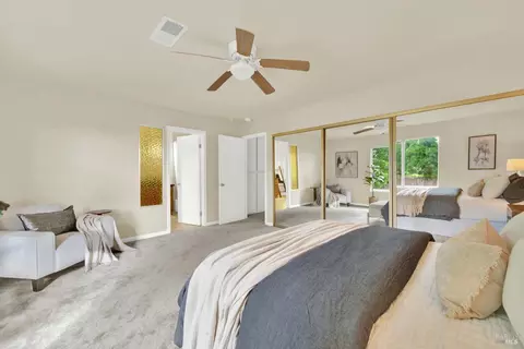 Bedroom - 2819 Sundown Cir, Fairfield, CA 94533 photo 5 of 12