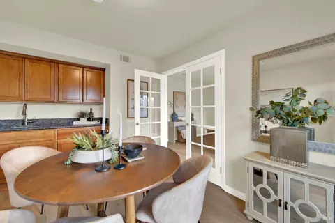 Dining - 2819 Sundown Cir, Fairfield, CA 94533 photo 4 of 4