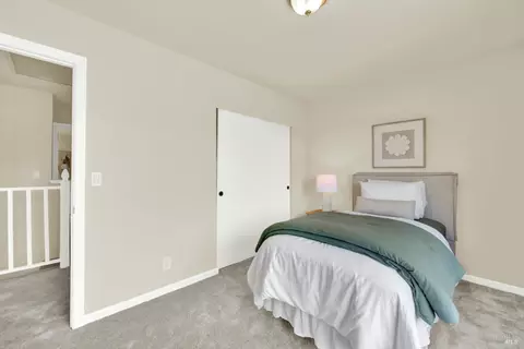 Bedroom - 2819 Sundown Cir, Fairfield, CA 94533 photo 11 of 12