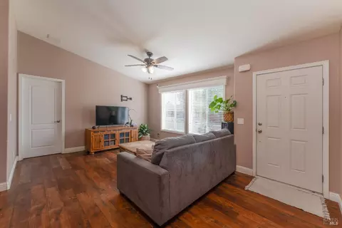 3437 Sol Ln, Ukiah, CA 95482 photo 3