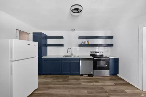 Kitchen - 4694 Baker Rd, Winters, CA 95694 photo 4 of 4