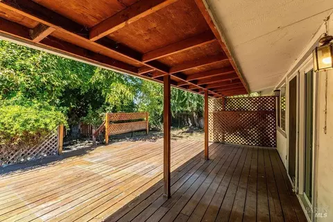 Exterior - 3037 Bertram Ct, Concord, CA 94520 photo 5 of 11