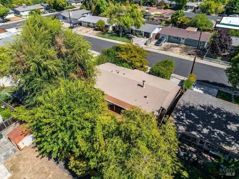 View/Area - 3037 Bertram Ct, Concord, CA 94520 photo 4 of 5