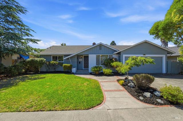 1835 Tisserand Dr, Santa Rosa, CA 95405