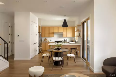 709 C St #1, San Rafael, CA 94901