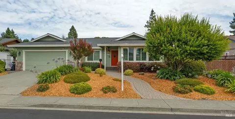 6064 Dolores Dr, Rohnert Park, CA 94928