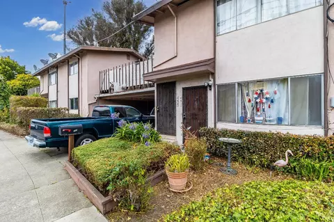 450 44th St, Richmond, CA 94805