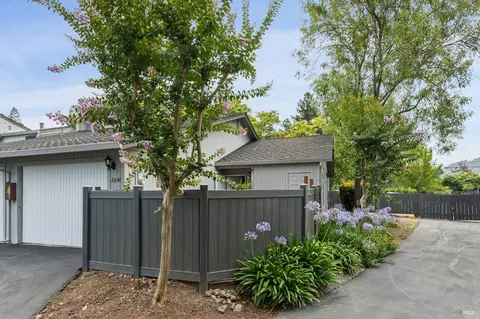 2646 Michelle Ct, Napa, CA 94558