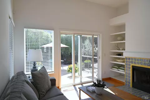 139 Wingard Cir, Napa, CA 94558