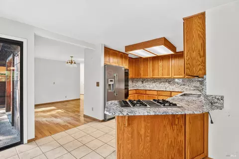Kitchen - 3151 Hearst Willits Rd, Willits, CA 95490 photo 3 of 4