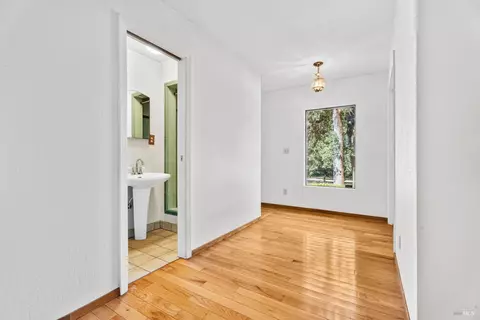Entry Way - 3151 Hearst Willits Rd, Willits, CA 95490 photo 2 of 2
