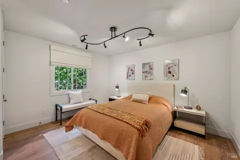 Bedroom - 685 Vischer Ct, Sonoma, CA 95476 photo 4 of 5