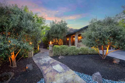 Exterior - 685 Vischer Ct, Sonoma, CA 95476 photo 16 of 20