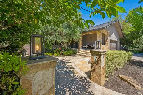 685 Vischer Ct, Sonoma, CA 95476