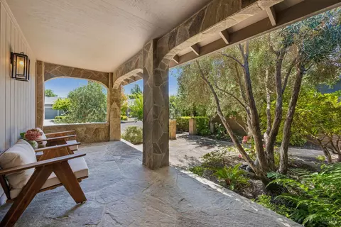 Exterior - 685 Vischer Ct, Sonoma, CA 95476 photo 2 of 20