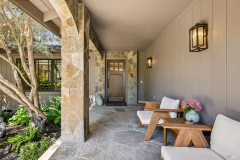 Exterior - 685 Vischer Ct, Sonoma, CA 95476 photo 3 of 20