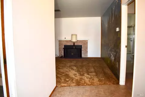 Living - 735 Tobin Dr, Vallejo, CA 94589 photo 1 of 7