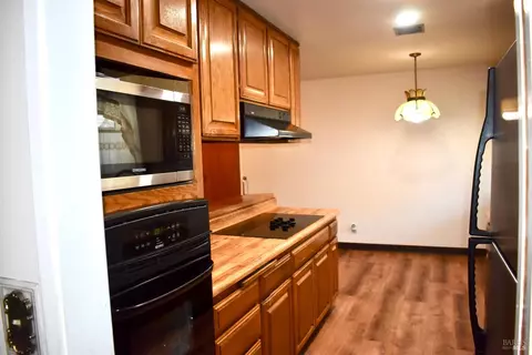 Kitchen - 735 Tobin Dr, Vallejo, CA 94589 photo 1 of 3