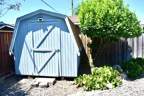 Exterior - 735 Tobin Dr, Vallejo, CA 94589 photo 7 of 8