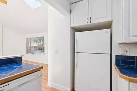 Kitchen - 850 E Cotati Ave #15, Cotati, CA 94931 photo 6 of 6
