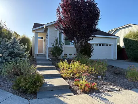 2462 Forse Ln, Santa Rosa, CA 95404