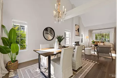 Dining - 316 Windflower Ct, Windsor, CA 95492 photo 3 of 5