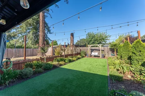 Exterior - 235 Pomo Dr, Ukiah, CA 95482 photo 9 of 15