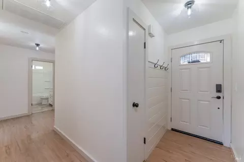 Entry Way - 235 Pomo Dr, Ukiah, CA 95482 photo 1 of 3