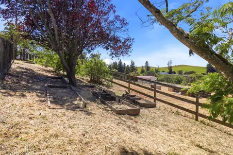 Exterior - 9160 Water Rd, Cotati, CA 94931 photo 18 of 20