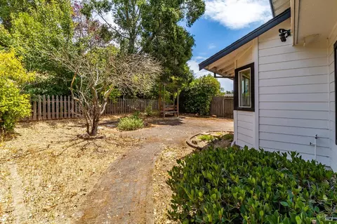 Exterior - 133 Haviture Way, Vallejo, CA 94589 photo 14 of 17