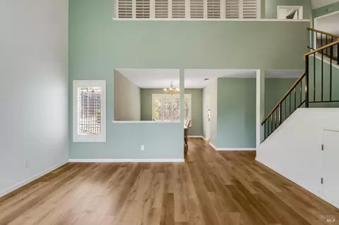 Living - 133 Haviture Way, Vallejo, CA 94589 photo 4 of 8