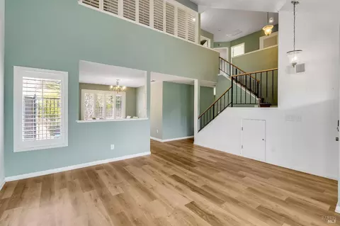 Living - 133 Haviture Way, Vallejo, CA 94589 photo 3 of 8