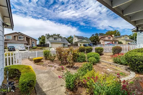Exterior - 133 Haviture Way, Vallejo, CA 94589 photo 9 of 17