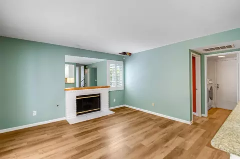 Living - 133 Haviture Way, Vallejo, CA 94589 photo 6 of 8