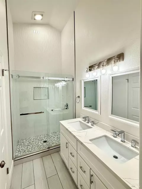 2012 Devonshire Dr, Napa, CA 94558 photo 9