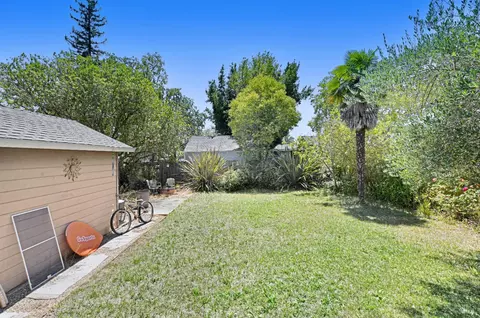 Exterior - 1335 E St, Napa, CA 94559 photo 2 of 2