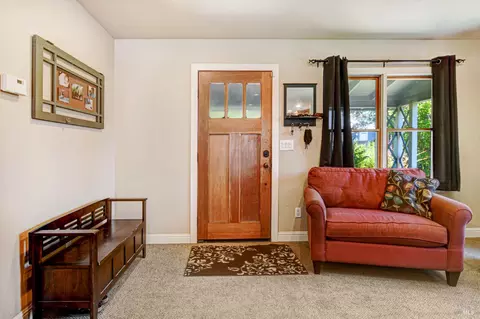 Entry Way - 1335 E St, Napa, CA 94559 photo 1 of 2