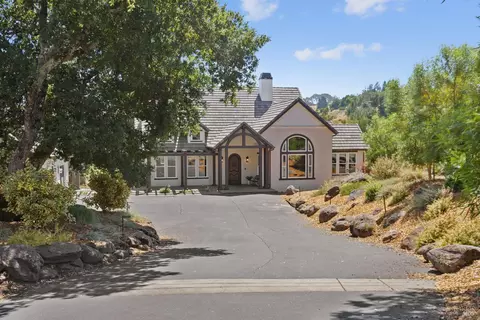 3519 Hanover Pl, Santa Rosa, CA 95404