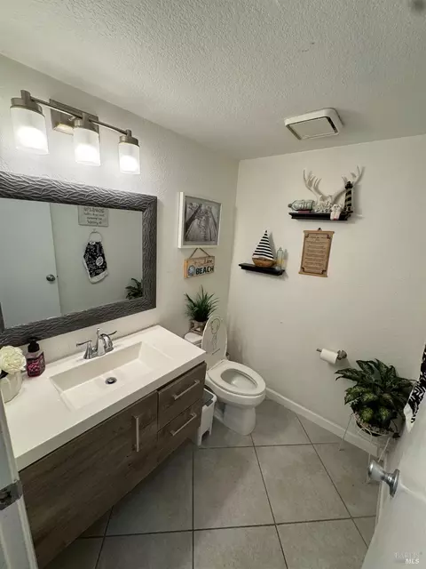 475 Whitney Ave, Vallejo, CA 94589 photo 8