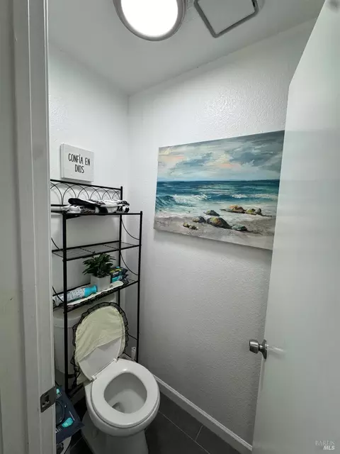 475 Whitney Ave, Vallejo, CA 94589 photo 17