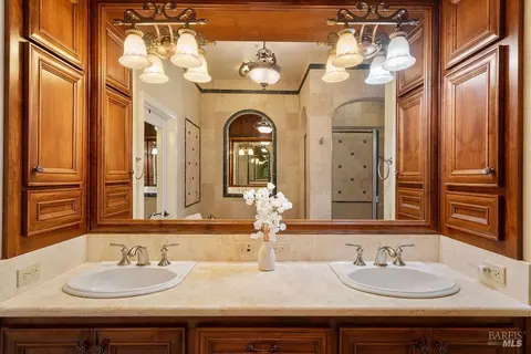Bath - 1135 Symphony Way, Vallejo, CA 94591 photo 1 of 8