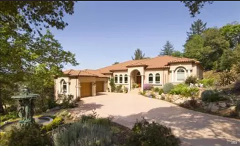 3600 Crown Hill Dr, Santa Rosa, CA 95404