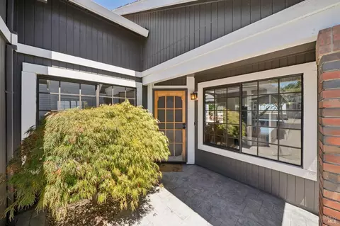 122 Clearview Dr, Vallejo, CA 94591 photo 4