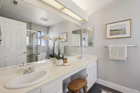 122 Clearview Dr, Vallejo, CA 94591 photo 27