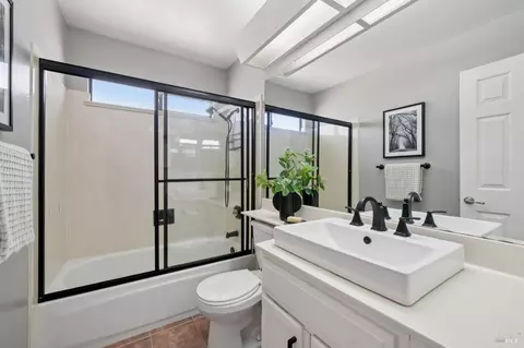 122 Clearview Dr, Vallejo, CA 94591 photo 33