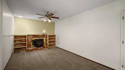 Living - 2050 Ramsay Ct, Fairfield, CA 94534 photo 6 of 6