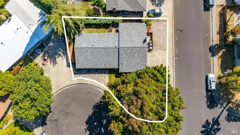 View/Area - 2050 Ramsay Ct, Fairfield, CA 94534 photo 1 of 4