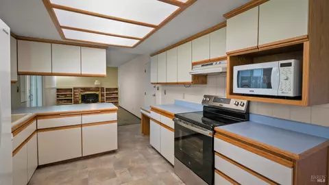 Kitchen - 2050 Ramsay Ct, Fairfield, CA 94534 photo 1 of 1